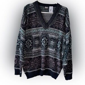 Y2k Vintage 90’s v neck sweater made by Impact XL